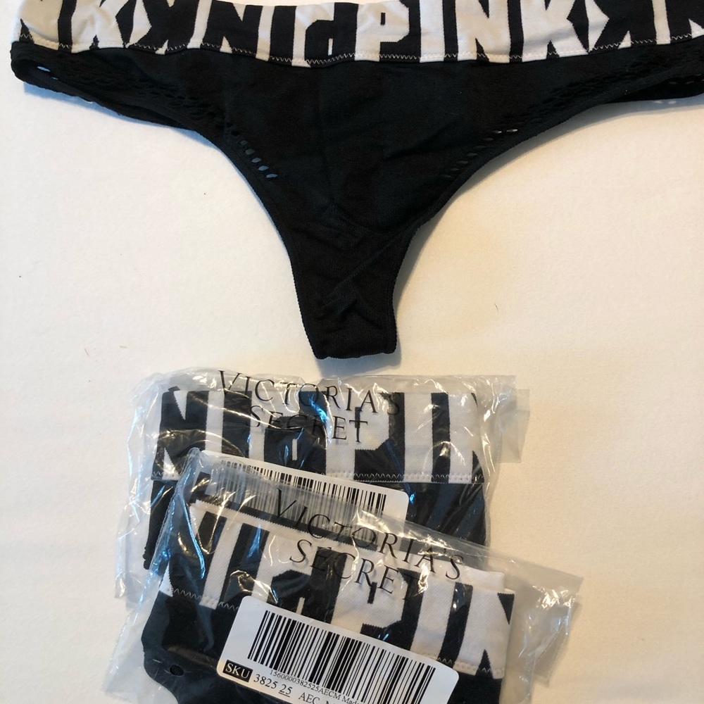 VS pink sports bra and thong